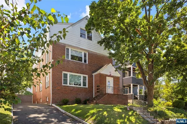 47 Morris PL #3, Bloomfield, NJ 07003