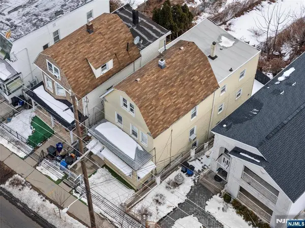 520 Schuyler AVE, Kearny, NJ 07032