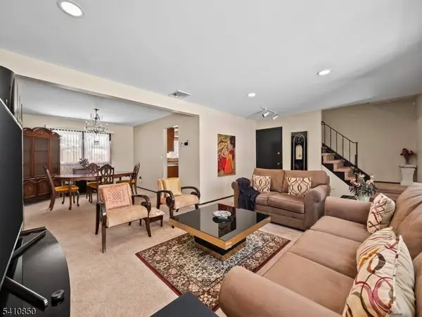 5 Woodland Rd, Bloomfield Twp., NJ 07003