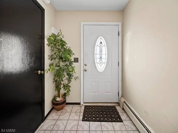 5 Woodland Rd, Bloomfield Twp., NJ 07003