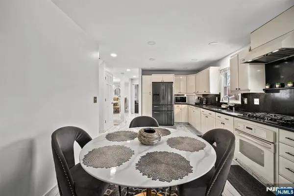201 Newark Pompton TPKE, Wayne, NJ 07470