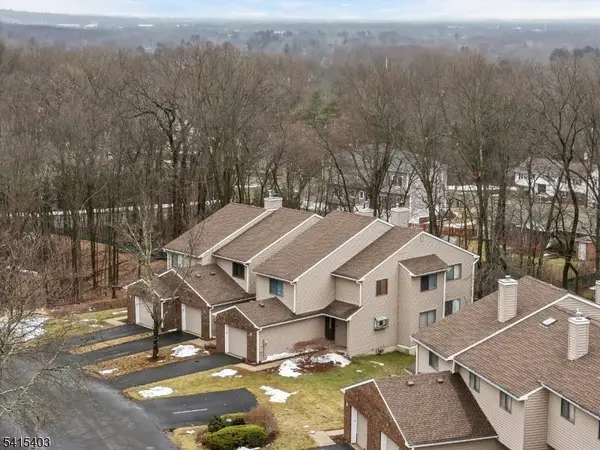 15 Littlewood Ct, Wayne Twp., NJ 07470