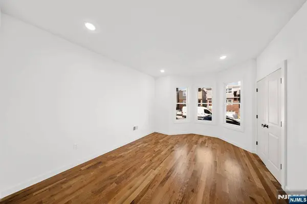 319 William ST, Harrison, NJ 07029