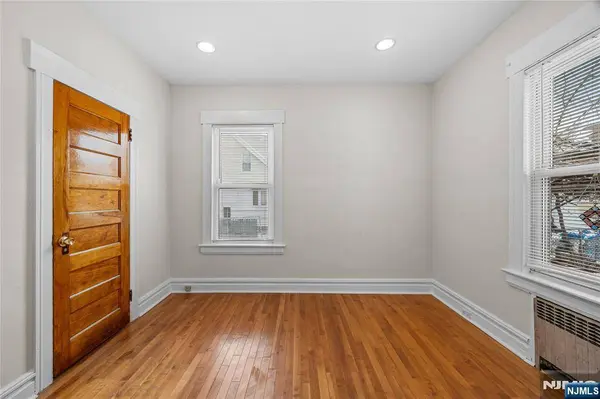 287 Hornblower AVE #1F, Belleville, NJ 07109