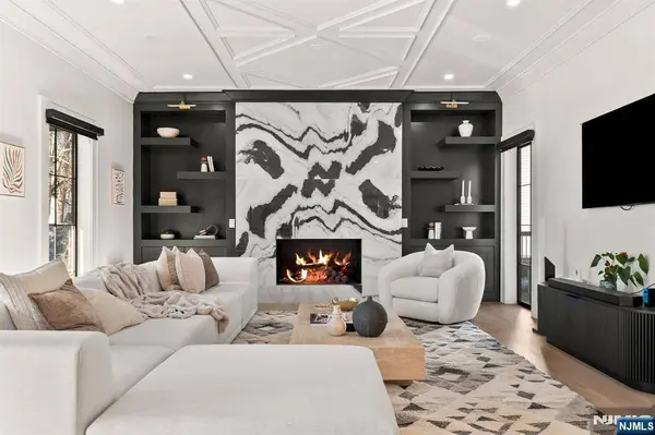 59 Edgewood AVE, West Orange, NJ 07052