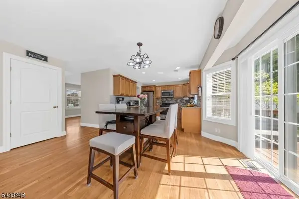 418 Oak St, Boonton Town, NJ 07005