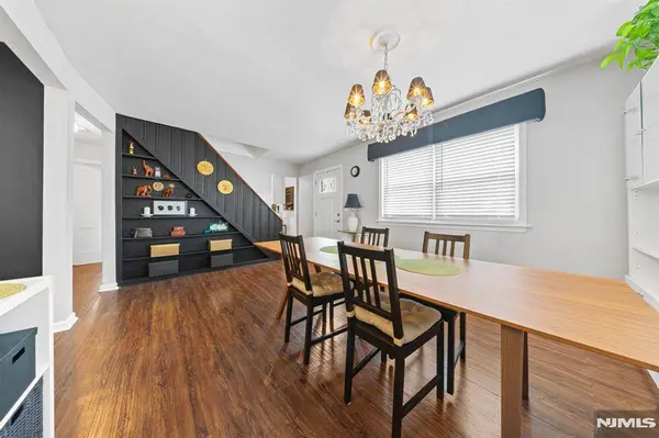 72 Robertson AVE, Hawthorne, NJ 07506