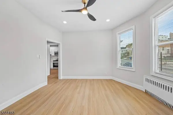 114 Cambridge Ave #1F, Garfield City, NJ 07026