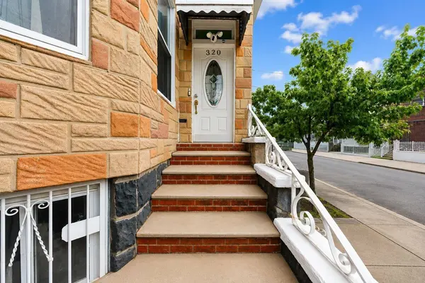 320 14TH ST  #2, Union City, NJ 07087