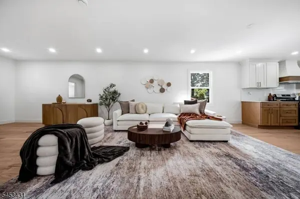 16 Norman Ave, Clifton City, NJ 07013