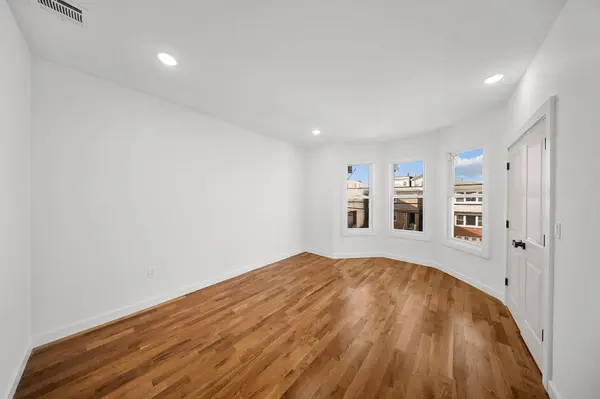319 WILLIAM ST #2, Harrison, NJ 07029