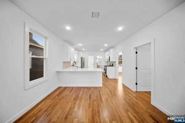 319 William ST #2, Harrison, NJ 07029