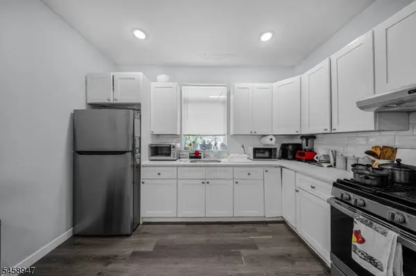 31 12Th Ave, Paterson City, NJ 07501