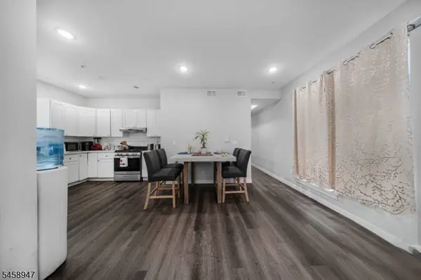 31 12Th Ave, Paterson City, NJ 07501