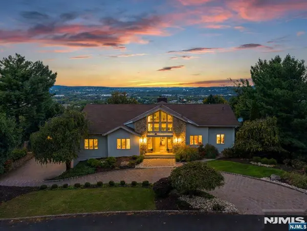 5 Jennie CT