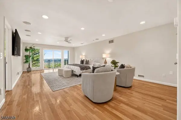 5 Jennie Ct, Cedar Grove Twp., NJ 07009