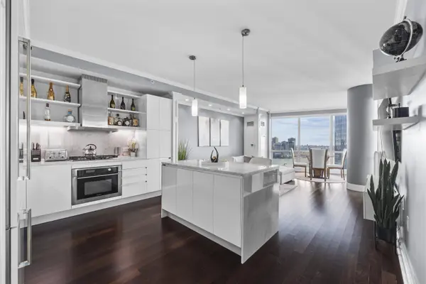 77 HUDSON ST #4009, Jc Downtown, NJ 07302