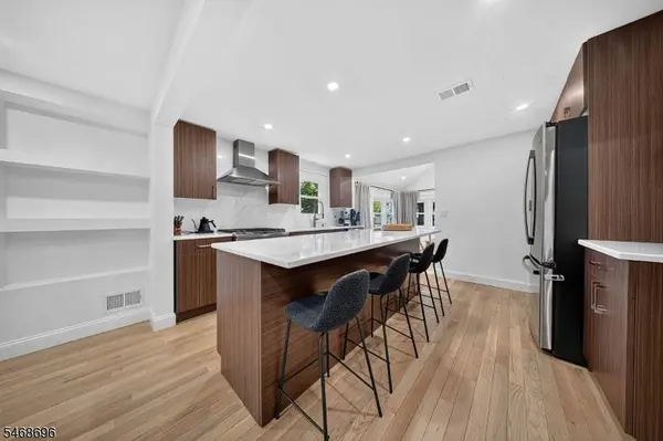 10 Sunnyside Rd, West Orange Twp., NJ 07052