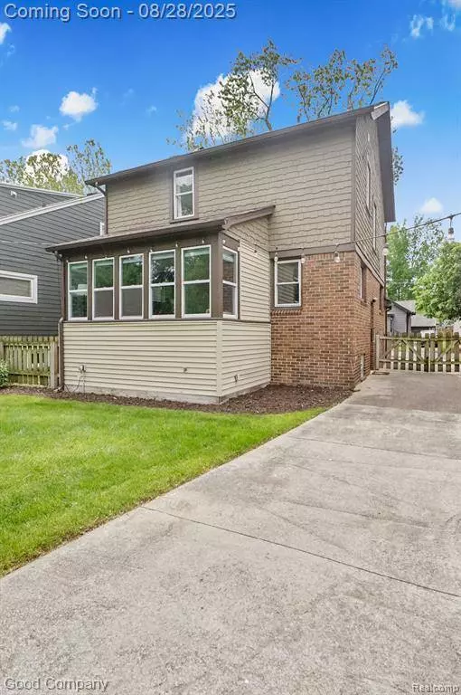 482 Pearson Street, Ferndale, MI 48220