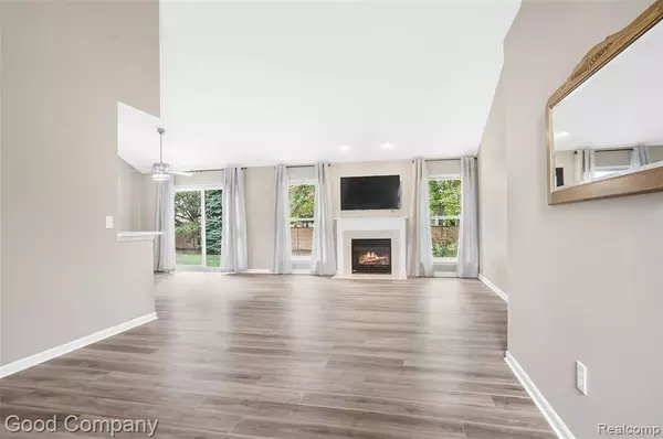 4158 Paisley, Sterling Heights, MI 48314