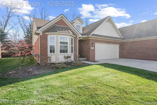 1938 Genoa CIR #13, Genoa, MI 48843