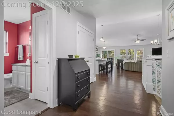 1938 Genoa CIR #13, Genoa, MI 48843