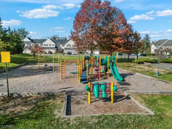 72 River Birch Cir, Montgomery Twp., NJ 08540