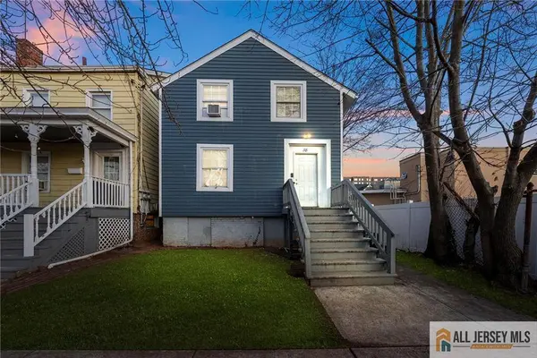 38 Prosper ST, New Brunswick, NJ 08901