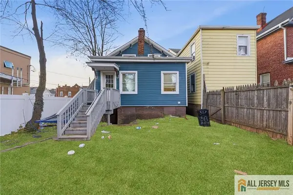 38 Prosper ST, New Brunswick, NJ 08901