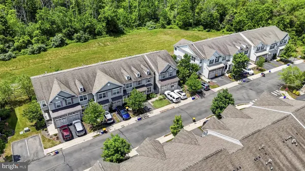 97 AUTUMN LN, Skillman, NJ 08558