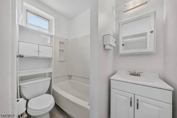 56 W Somerset #1, Raritan Boro, NJ 08869