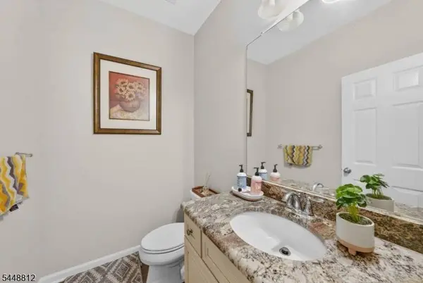 97 Autumn Ln, Montgomery Twp., NJ 08558
