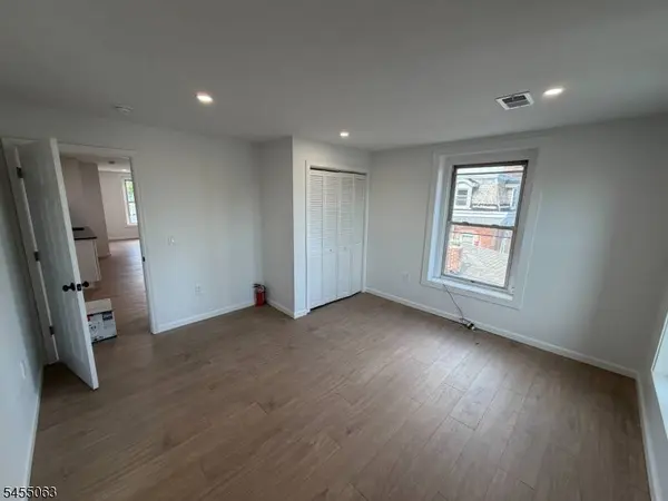 56 W Somerset #4, Raritan Boro, NJ 08869