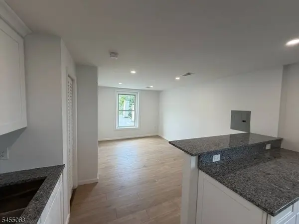 56 W Somerset #4, Raritan Boro, NJ 08869