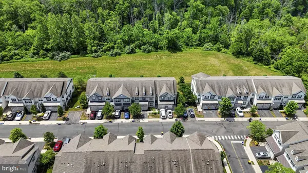 97 AUTUMN LN, Skillman, NJ 08558