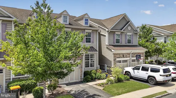97 AUTUMN LN, Skillman, NJ 08558