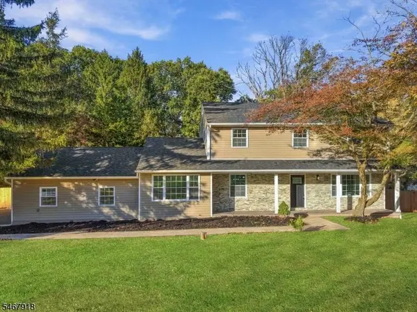 68 Johnson Dr, Montgomery Twp., NJ 08502