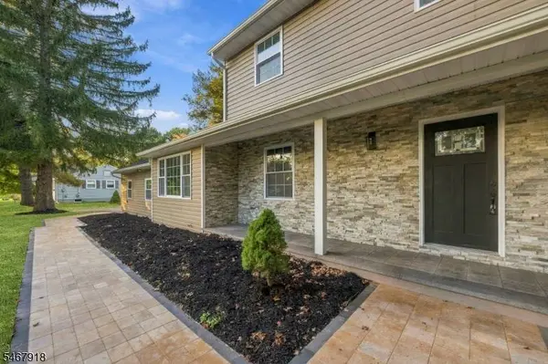 68 Johnson Dr, Montgomery Twp., NJ 08502