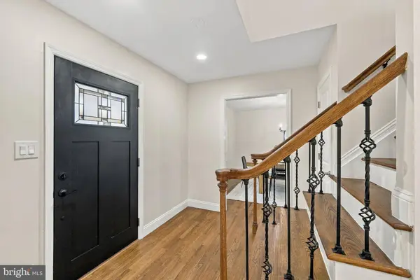 68 JOHNSON DR, Belle Mead, NJ 08502