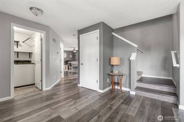 404 E Valley ST, Yacolt, WA 98675