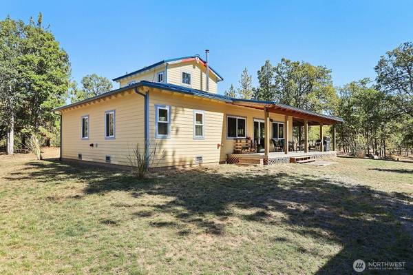 27 Whispering Pines, Goldendale, WA 98620