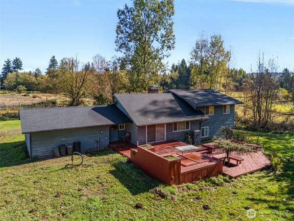 409 Shanklin RD, Onalaska, WA 98570