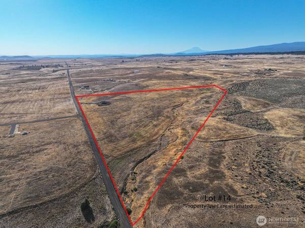 17 Lightning LN, Goldendale, WA 98620