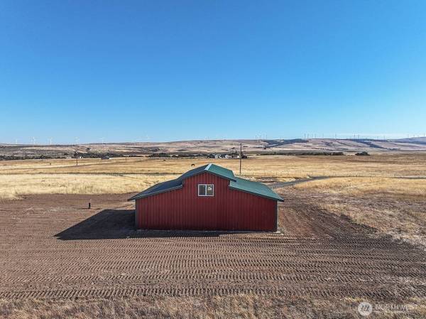 17 Lightning LN, Goldendale, WA 98620