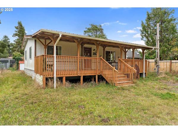 27310 RIDGE AVE, Ocean Park, WA 98640