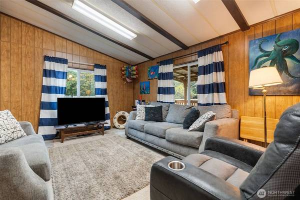 27310 Ridge AVE, Ocean Park, WA 98640