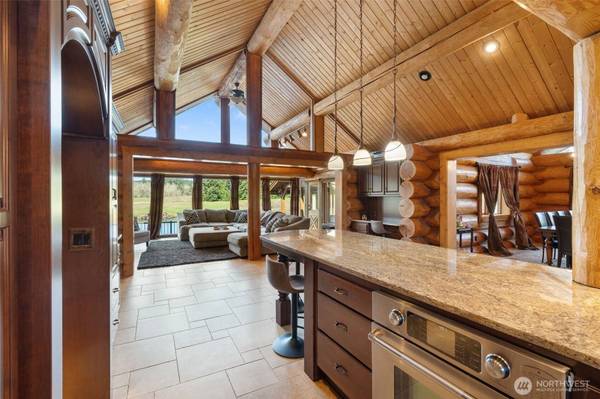 116 Meadow DR, Chehalis, WA 98532