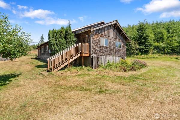 122 Cole Rd, Pe Ell, WA 98572