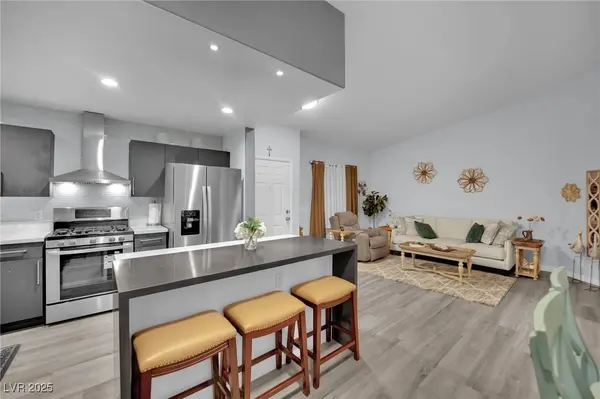 352 Amber Pine ST #202, Las Vegas, NV 89144