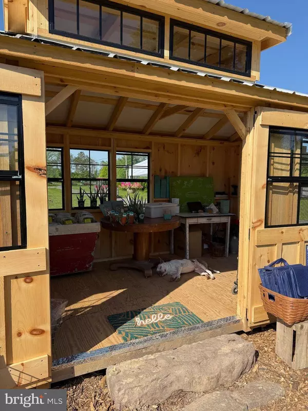 641 CAFFERTY RD, Ottsville, PA 18942